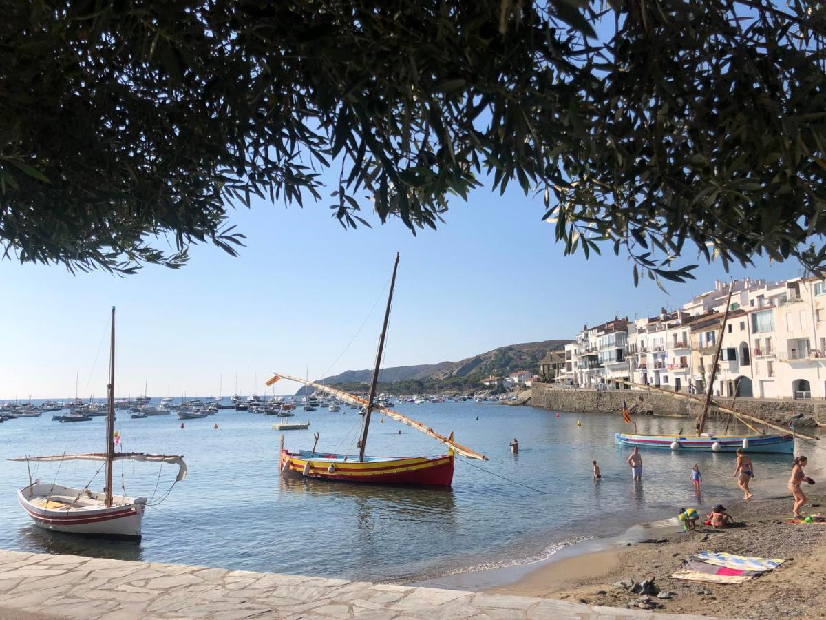 Apartamento Nuevo En El Centro Con Garaje Cadaqués Esterno foto