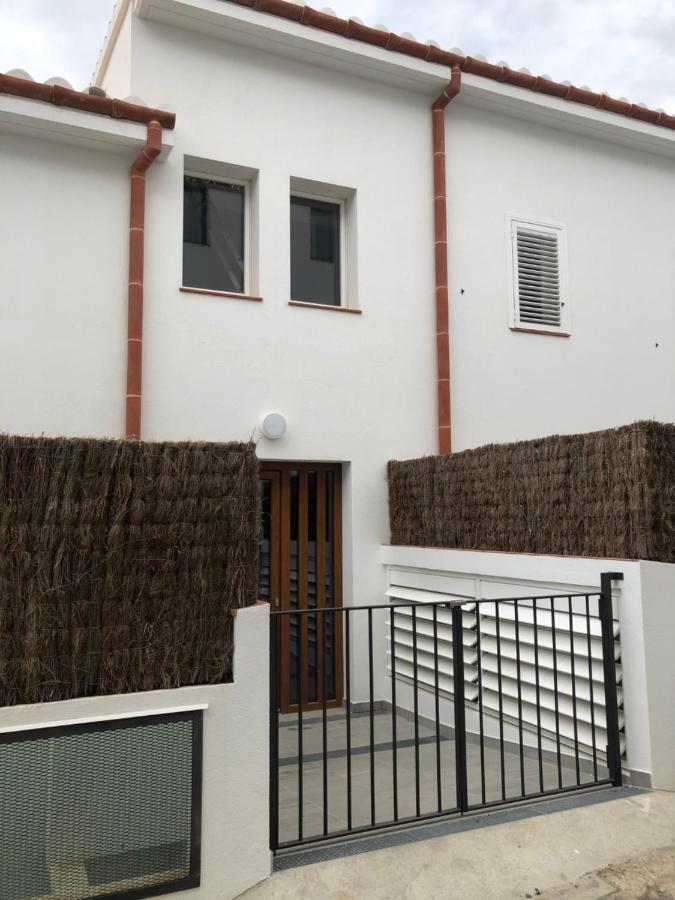 Apartamento Nuevo En El Centro Con Garaje Cadaqués Esterno foto